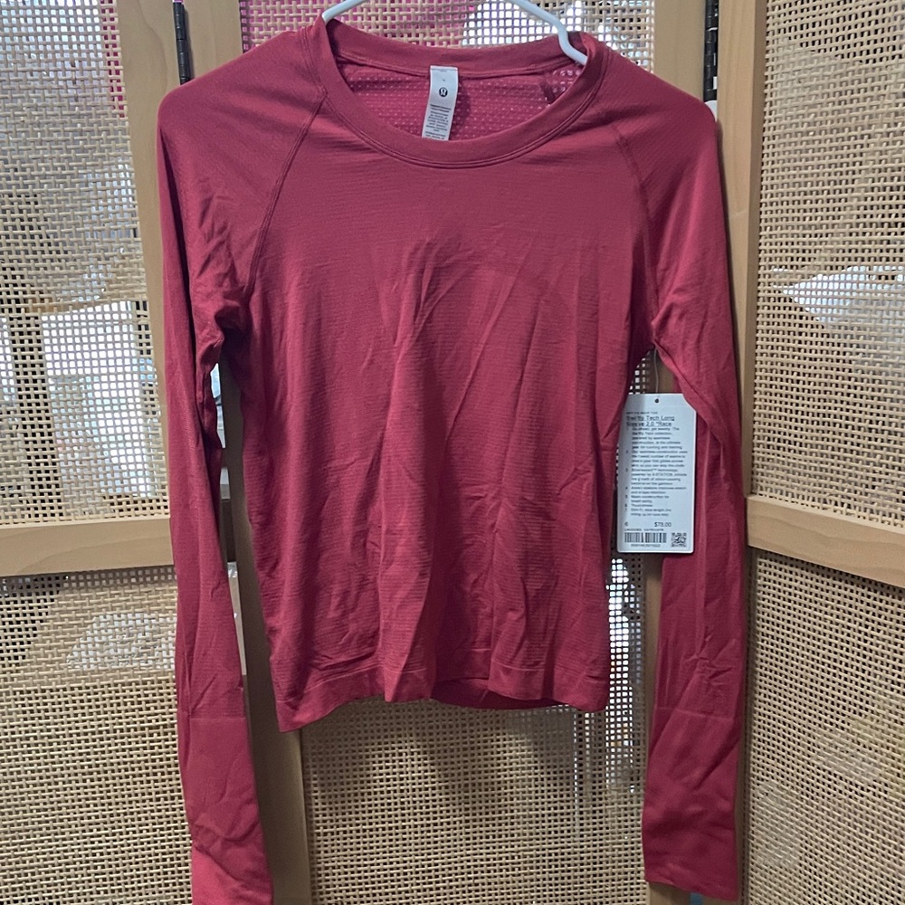 NWT Lululemon swiftly tech long sleeve  2.0 race VNTR vintage rose size 6 small